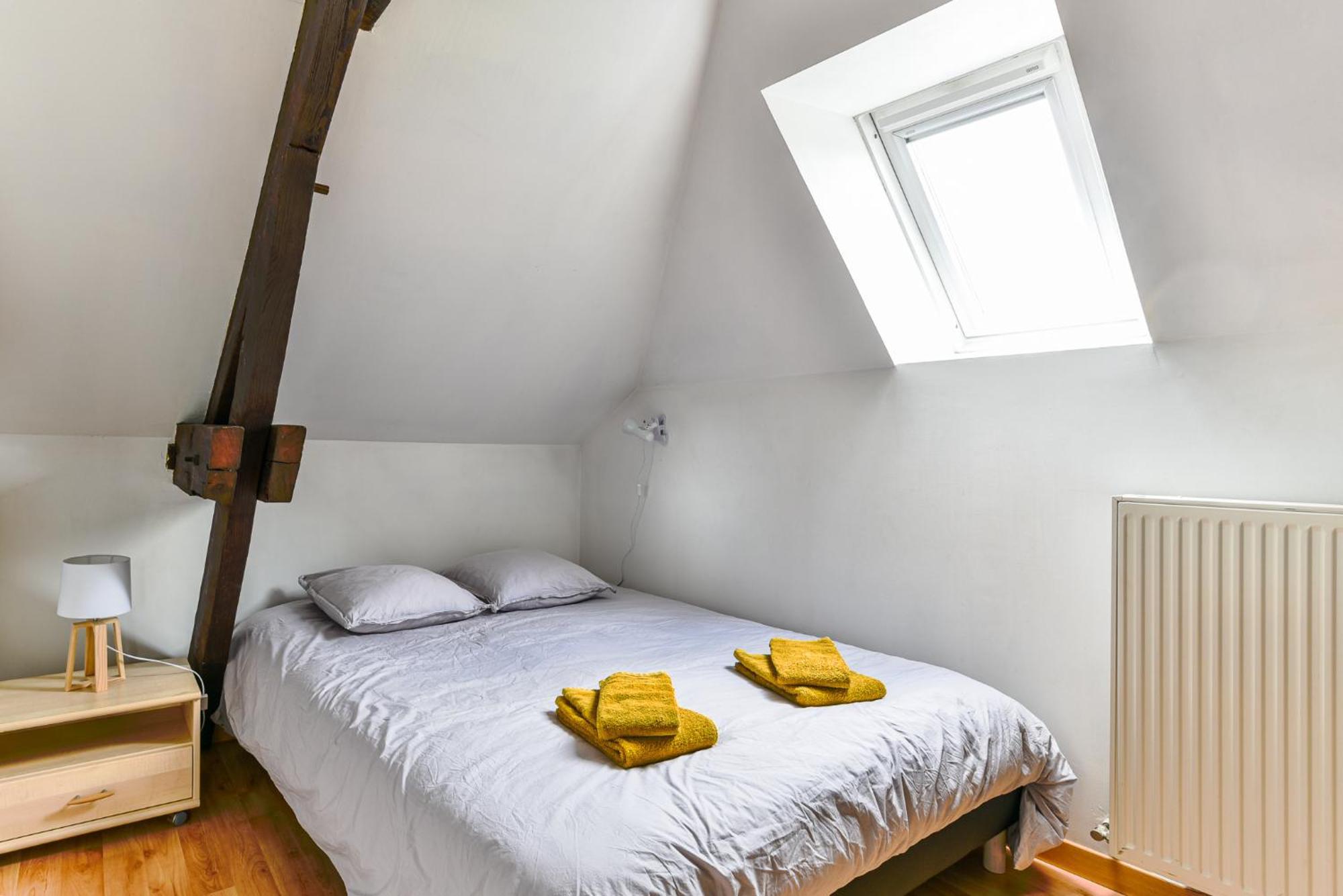 Appartement Spacieux Et Lumineux - Centre - Bord Loire - Climatisation - Wifi - Tout Confort Saumur Exterior foto